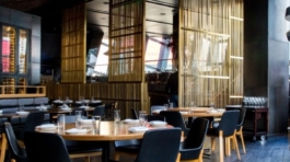 jason-leung-poI7DelFiVA-unsplash-1-607x726